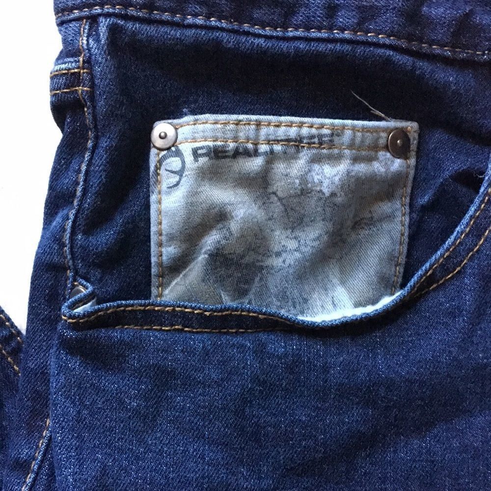 Men’s RealTree Jeans - Picture 3 of 12